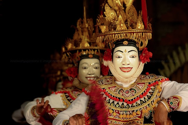 Topeng Telek Dance Ritual